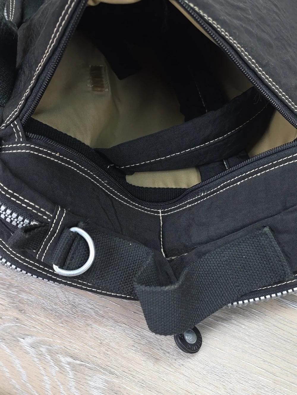 Rare Vintage Kipling Water Resistant Adjustable Backpack/Laptop Bag Briefcase
